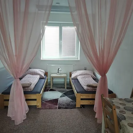 Hostel Living By The Bus Station